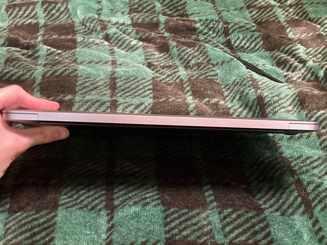 MacBookPro 13インチ M1 8GB 512GB 週末値下げ中