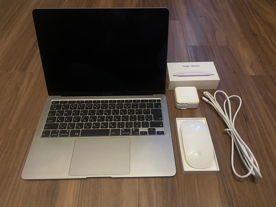MacBook AirM1 -16GB メモリ (Magic Mouse 付属)