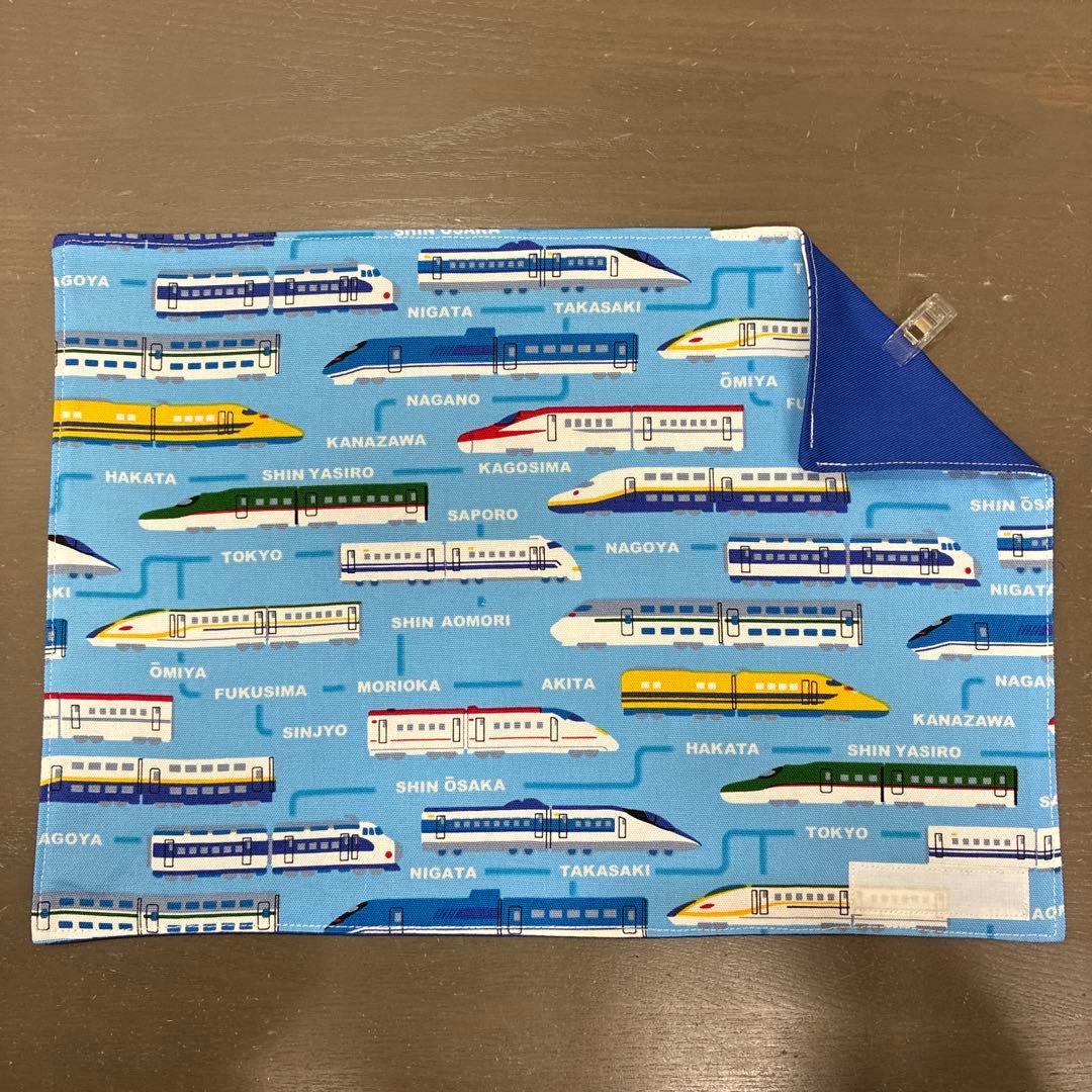 min オーダー　ランチマット　約25×35㎝　2枚