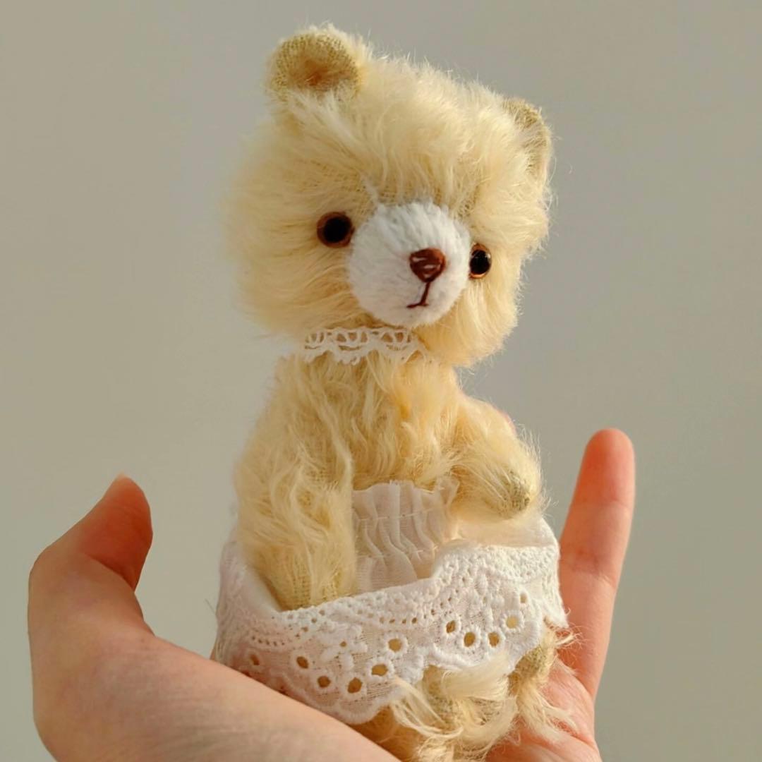 黄金色のテディベア くま アーティストベア 海外作家様 ハンドメイド ぬいぐるみ