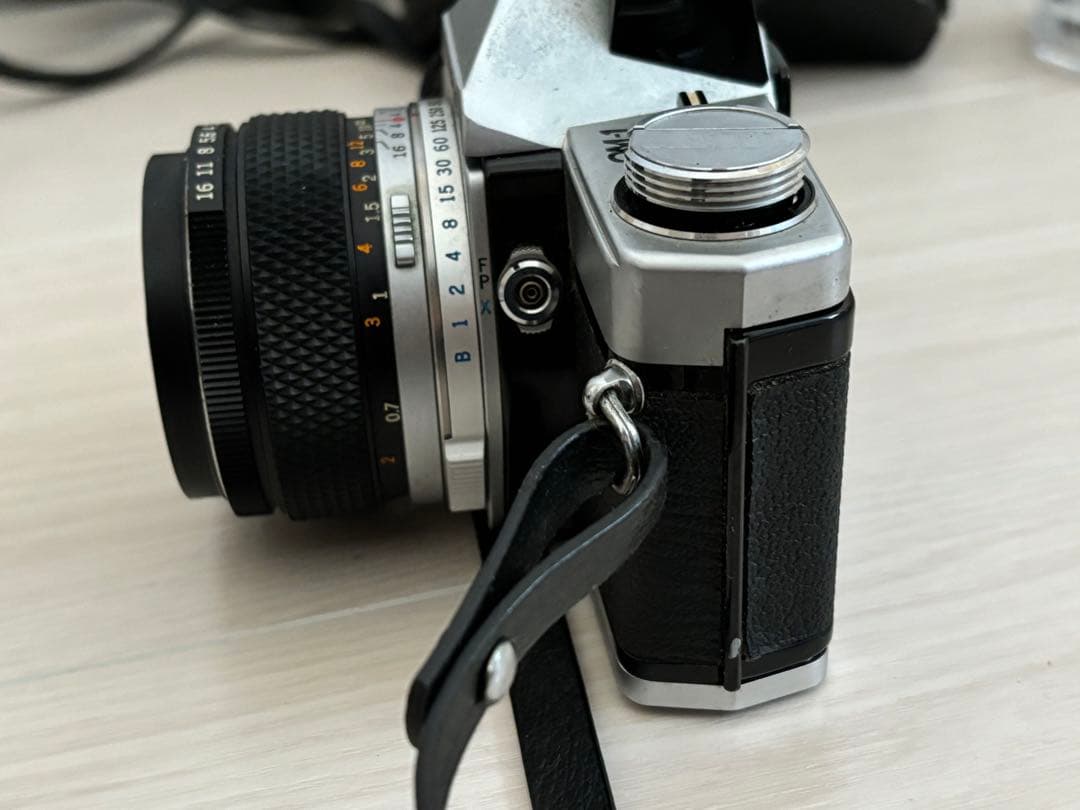 OLYMPUS フィルムカメラ　OM-1 2台　レンズ200m