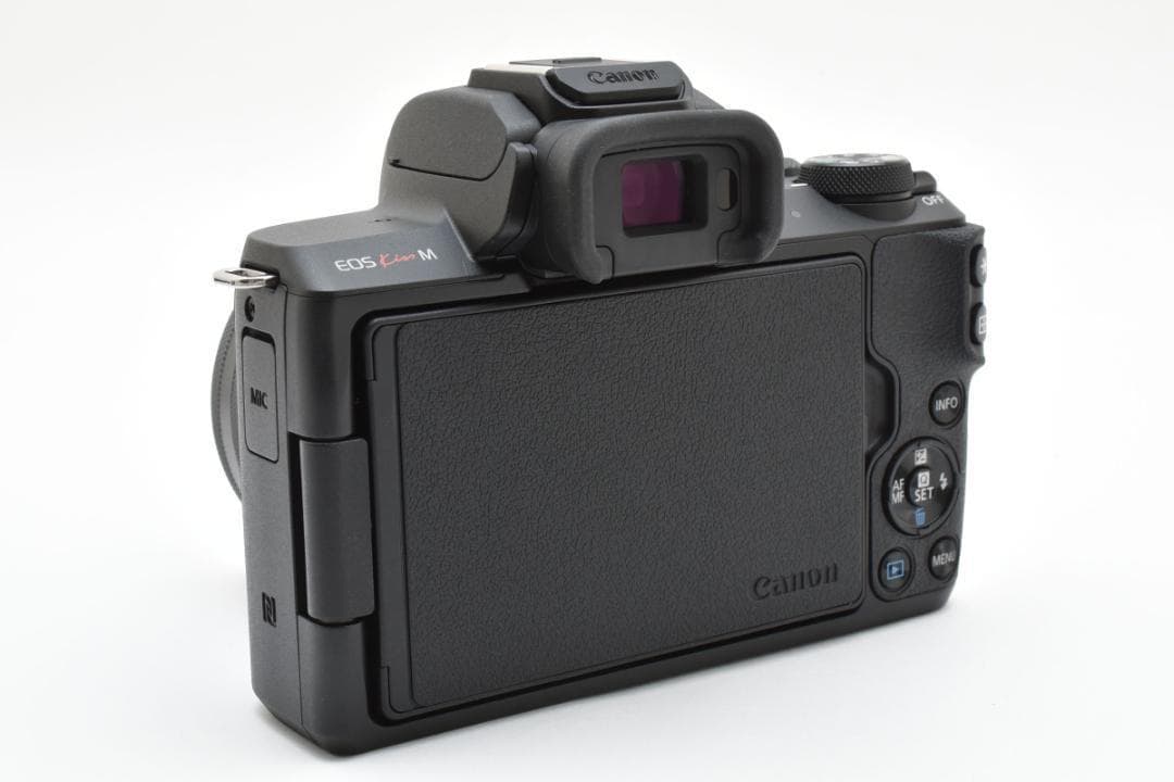 【美品】キャノン Canon EOS Kiss M 15-45mm