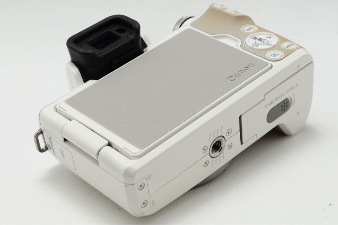 大人気機種❣️Canon EOS Kiss M2 レンズセット