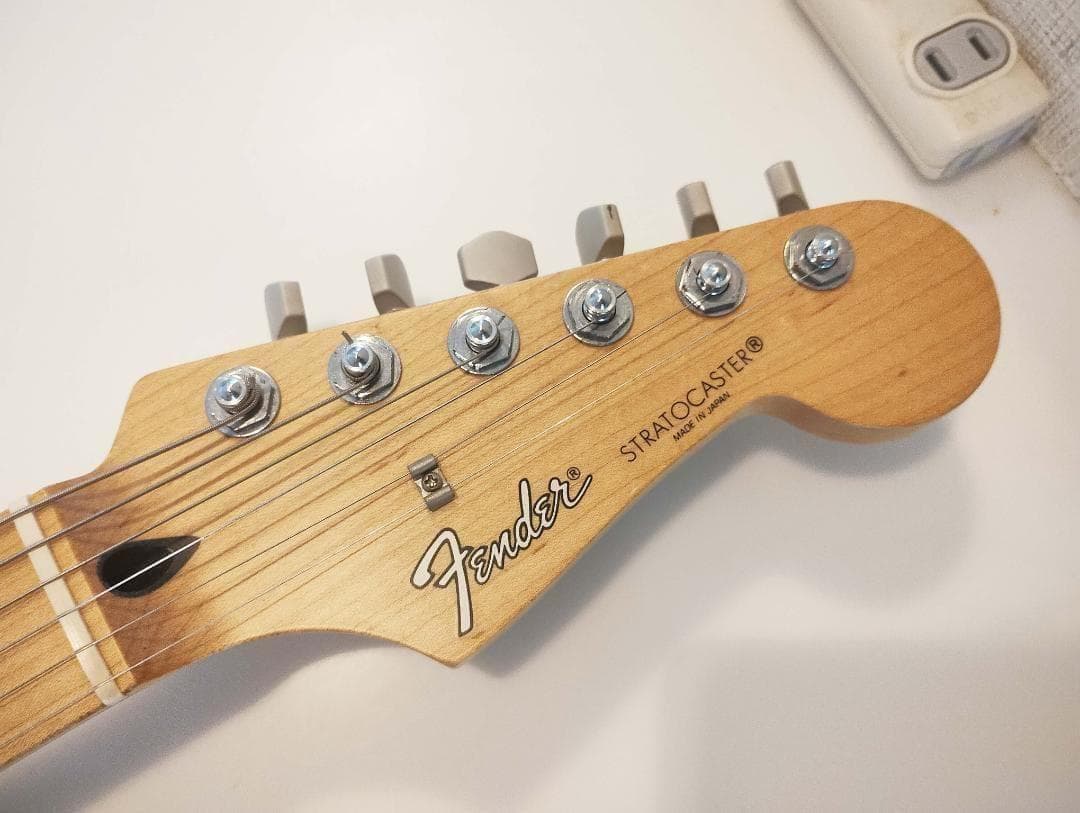 【美品】Fender ストラトキャスター【激レア】