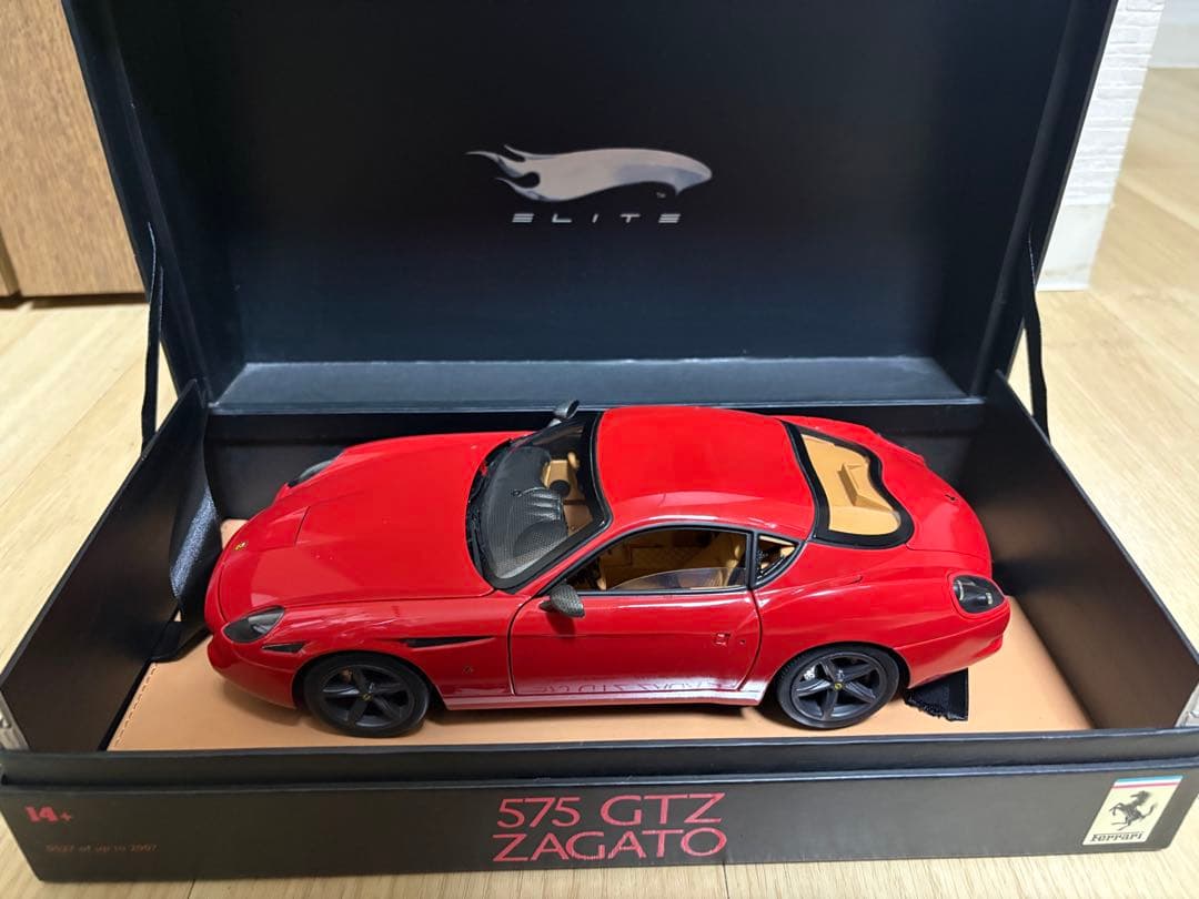 2007台限定！マテルスペシャルエリート1/18 フェラーリ575GTZザガート
