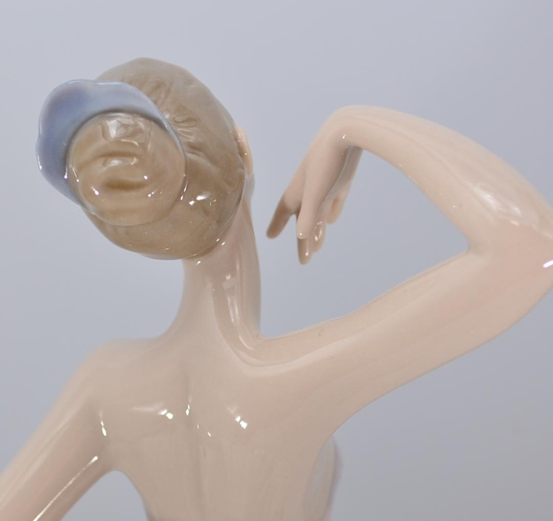 存在感のあるバレリーナ　＃6323　★リヤドロ　スペイン　ポーセリン　絶版・箱付