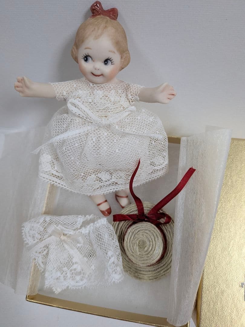 ★ちびくま工房　グーグリーちゃん13センチのbox　アンティークレース