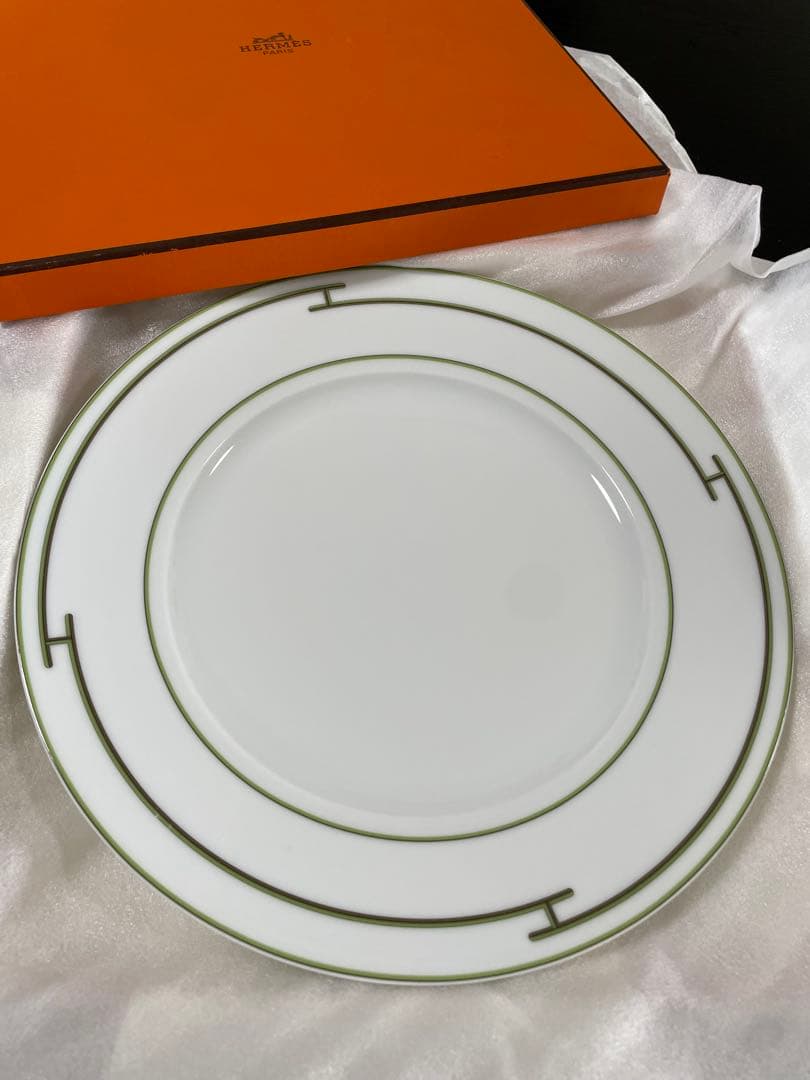 アーリーサマーSALE☆HERMESエルメス リズムグリーン27.5cmプレート