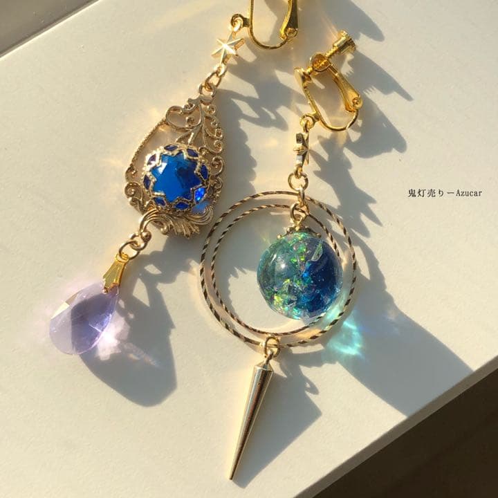 魔法使いの天球儀と星紋章　天球儀　色変化雫とピアス　イヤリング