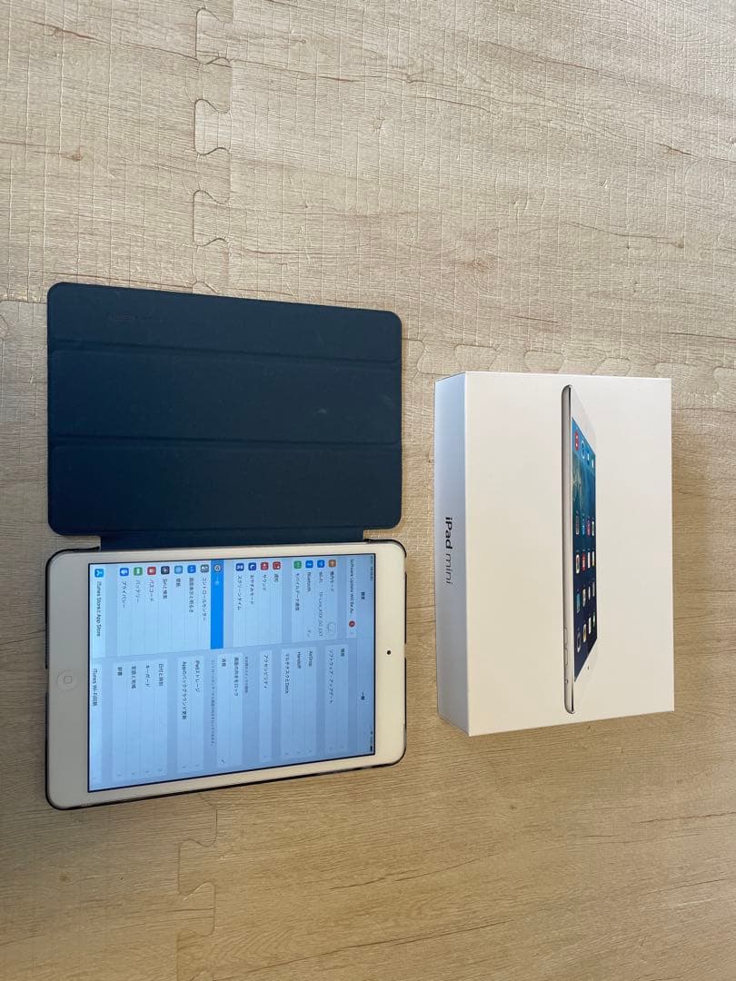 iPad mini 第二世代ホワイト ケース付き 本体