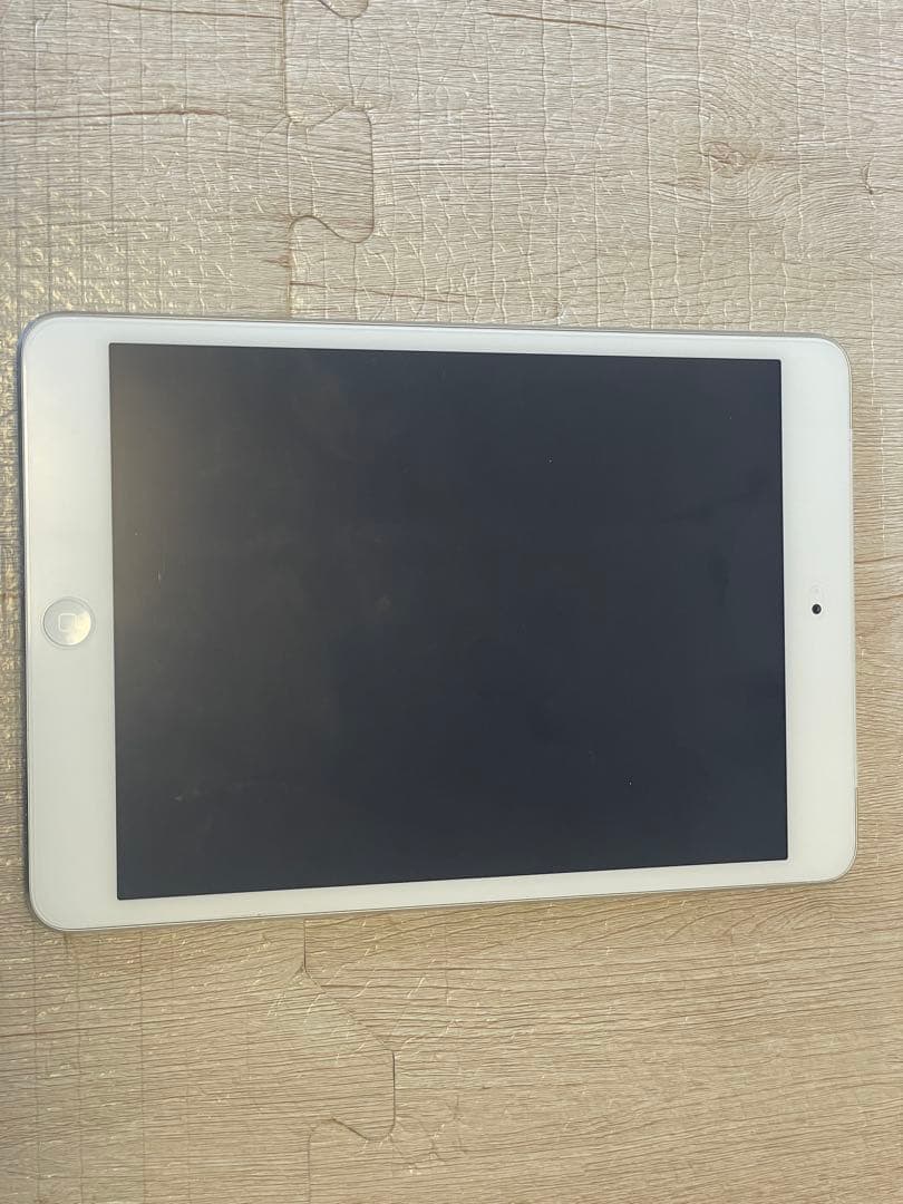 iPad mini 第二世代ホワイト ケース付き 本体