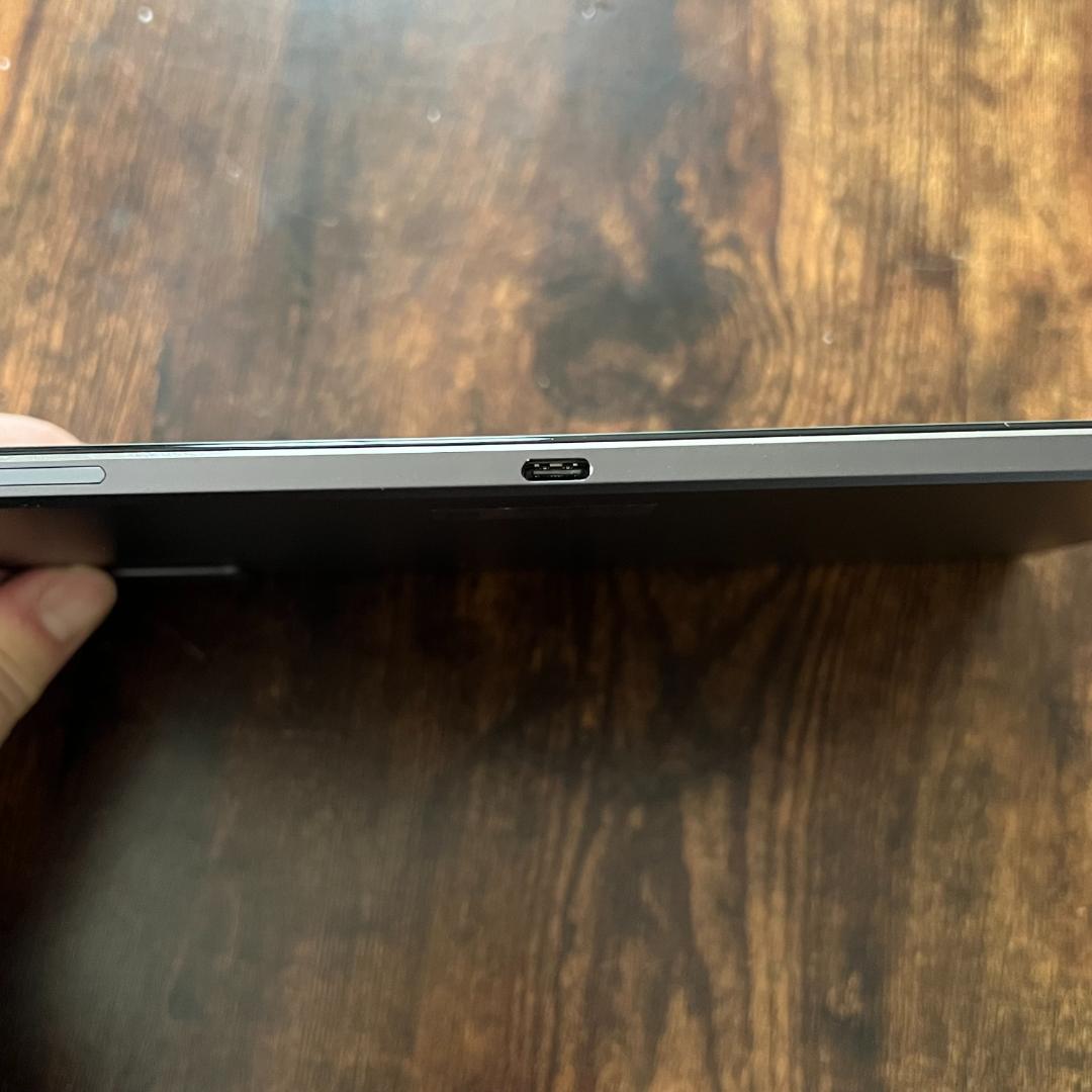 ほぼ新品★NEC LAVIE Tab T9 T0995HAS 9インチタブレット