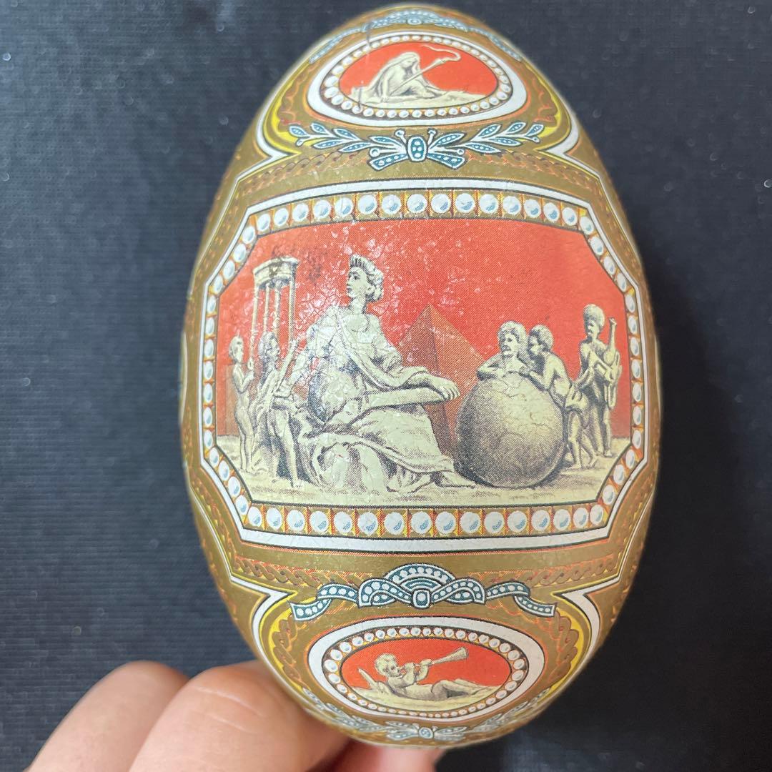 おしゃれな昔のなにかのカンカン