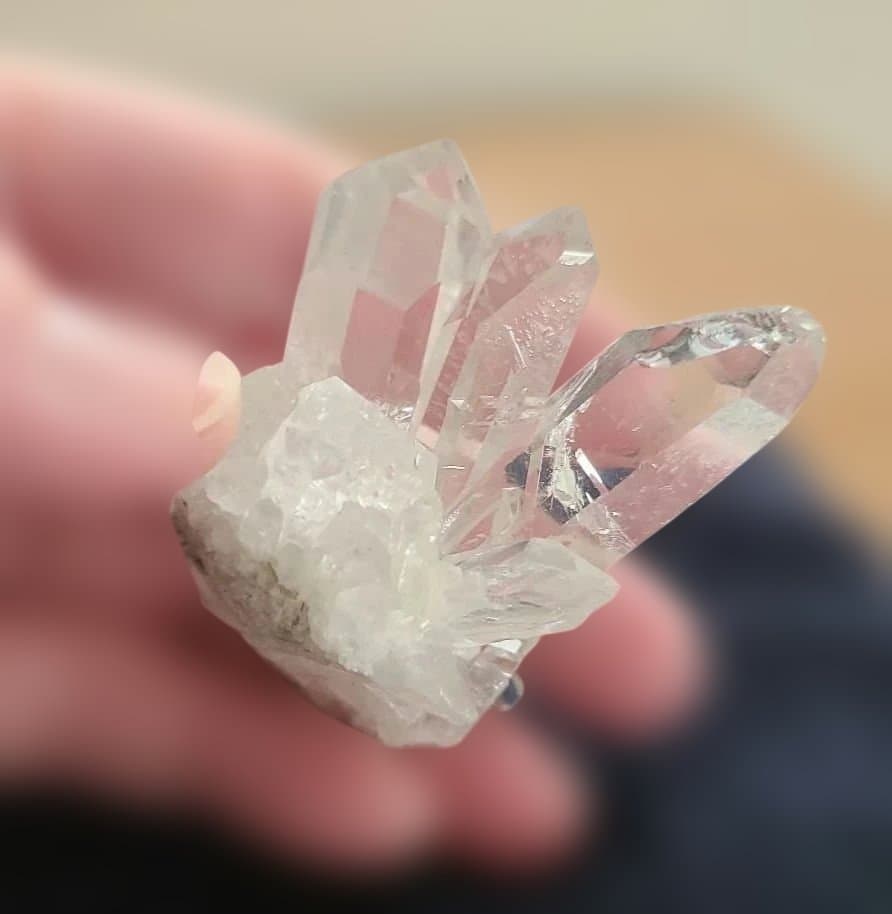美しいヒマラヤ産水晶クラスター