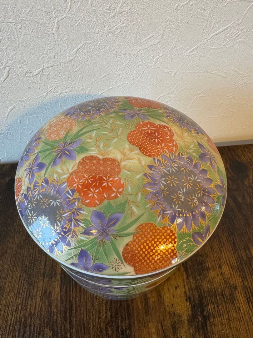 前畑陶器 庫山窯 光輪手まり三段重　 お重　重箱　お正月　古伊万里　金彩色絵