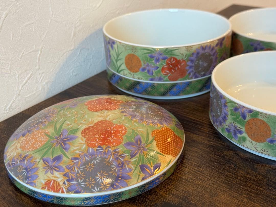 前畑陶器 庫山窯 光輪手まり三段重　 お重　重箱　お正月　古伊万里　金彩色絵