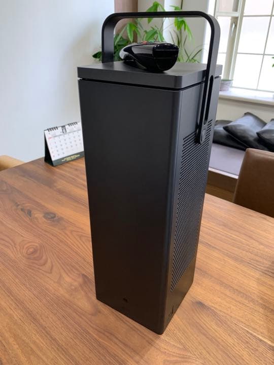 プロジェクター