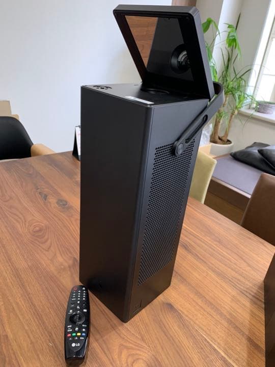 プロジェクター