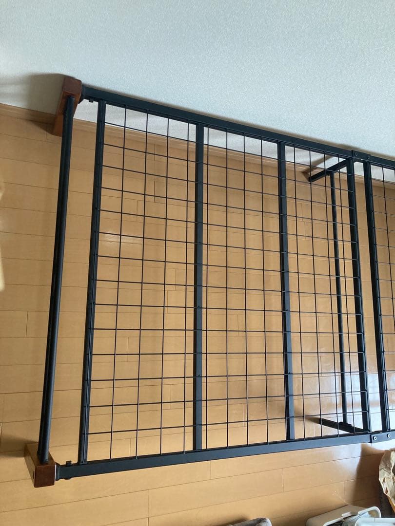 【都内限定、引き取り歓迎】シングルベッドフレーム ニトリ