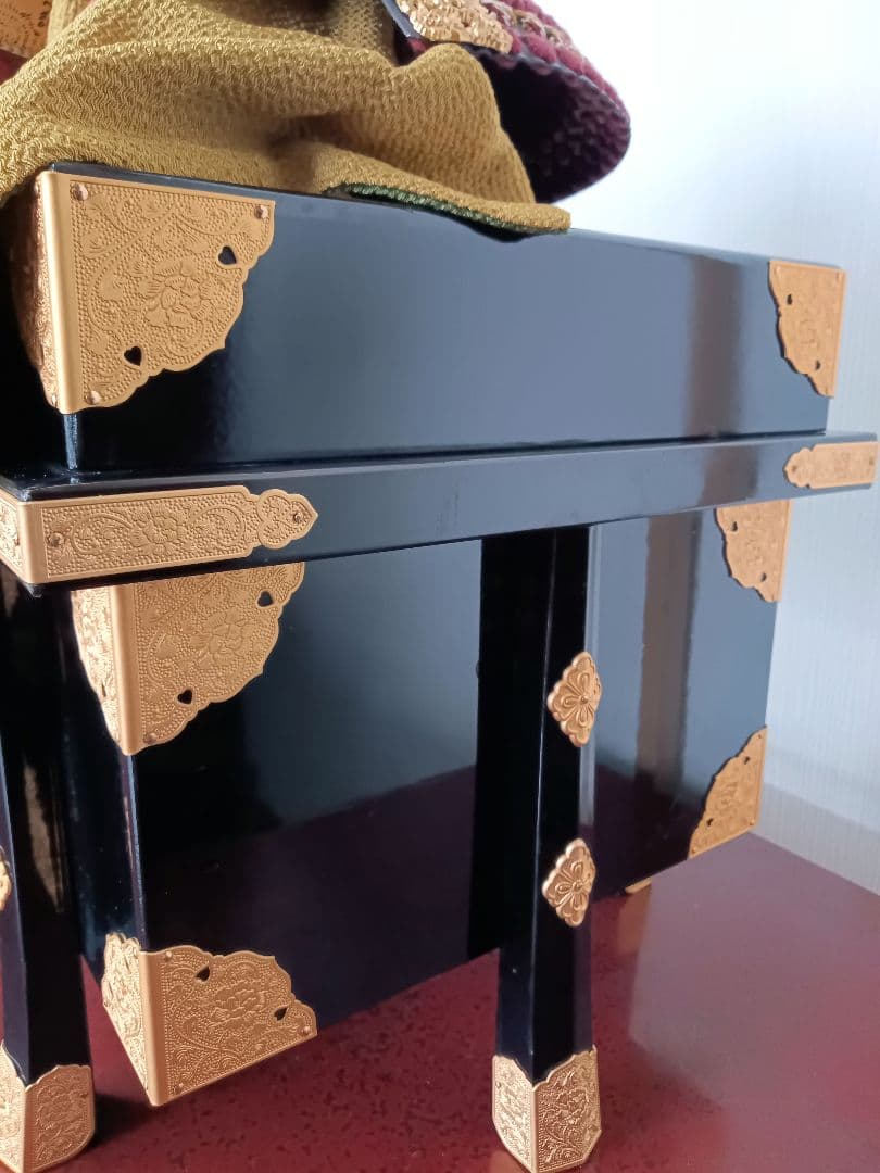 5月人形　兜　彫金　晴久作