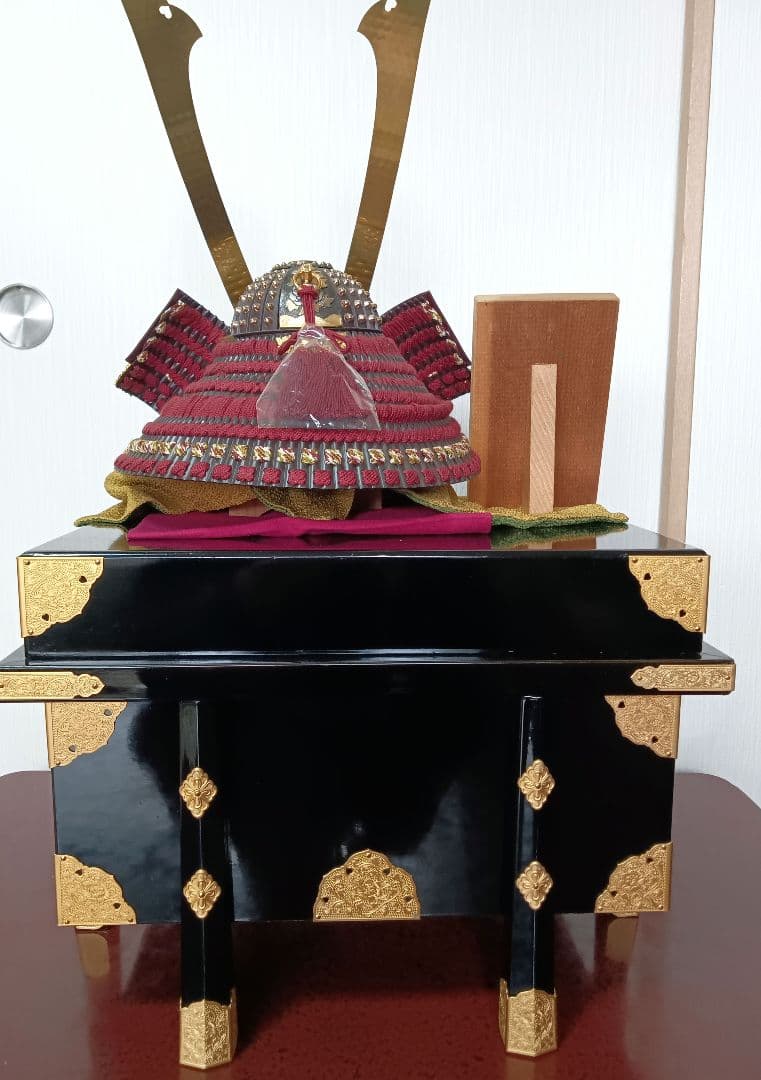 5月人形　兜　彫金　晴久作