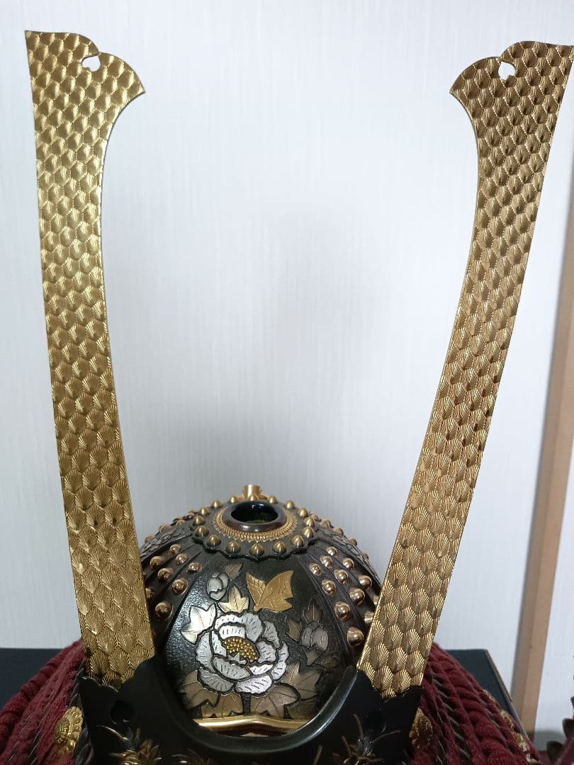 5月人形　兜　彫金　晴久作