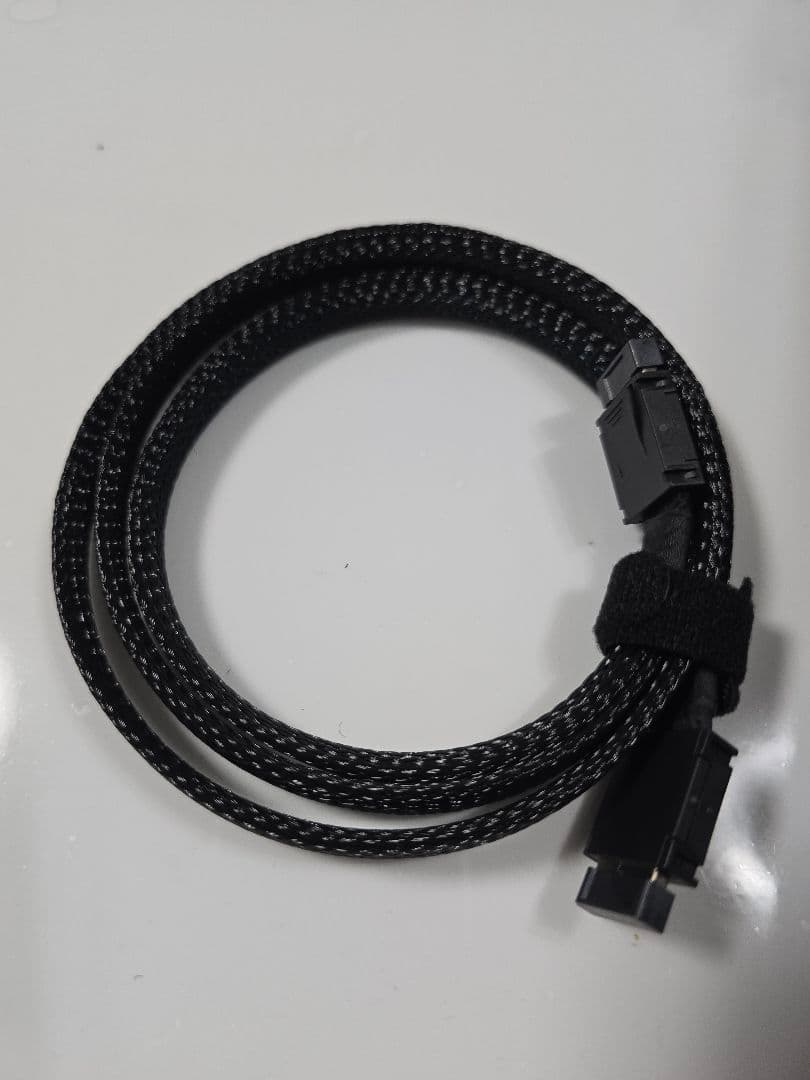 ONEXGPU RX 7600M XT 並行輸入 + OCuLinkケーブル