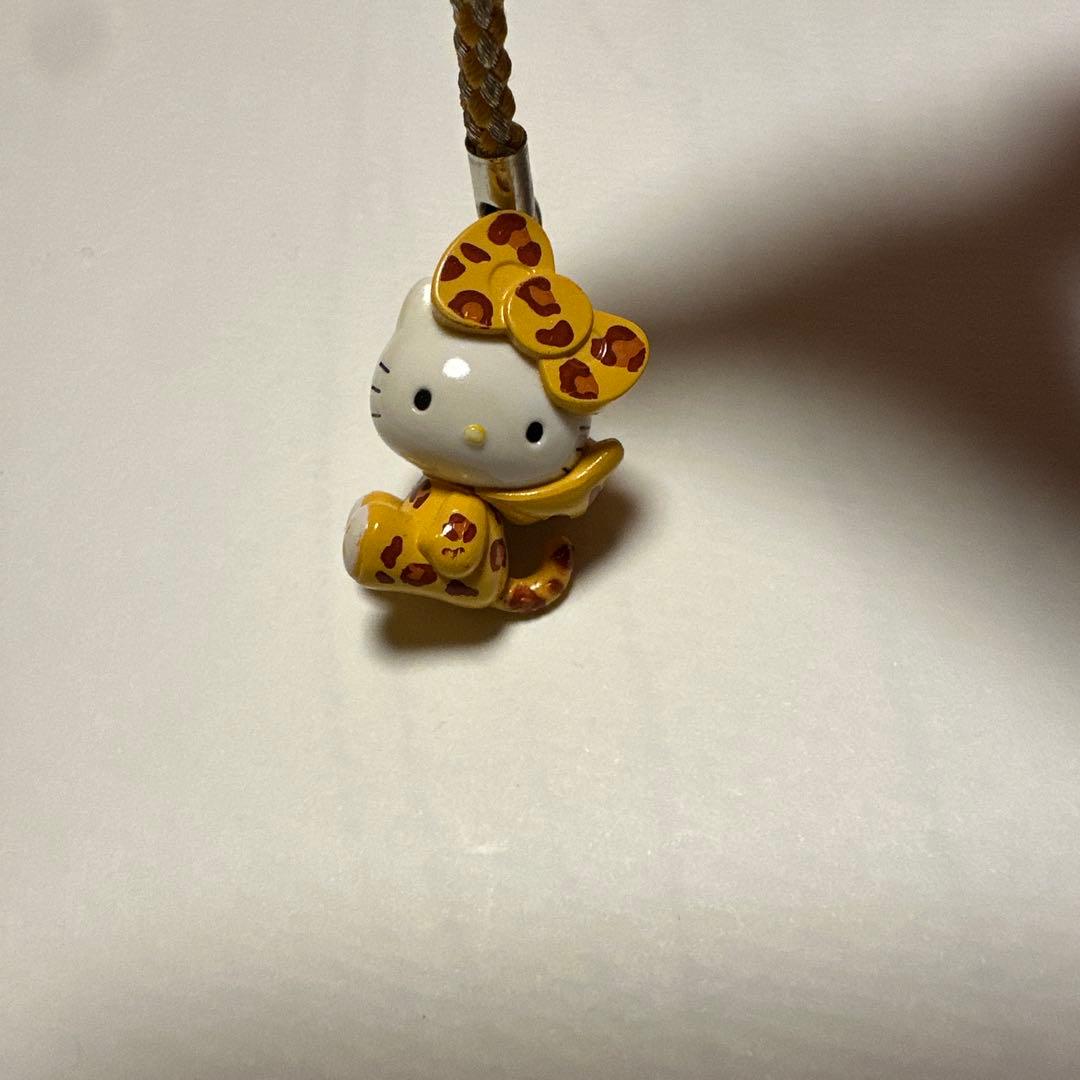 ⭐️レア⭐️ご当地ハローキティ大阪限定 ヒョウ柄ストラップ