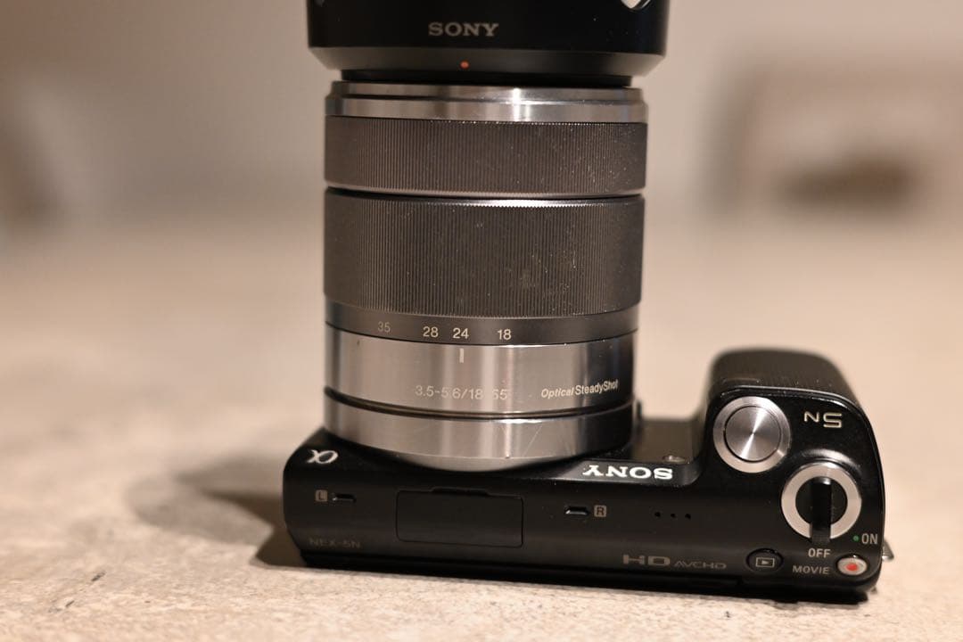SONY NEX-5N ミラーレス一眼カメラ　18-55 レンズキット