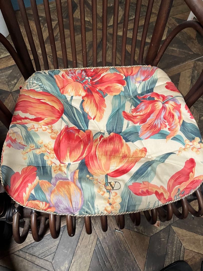 アームチェア 椅子 ① ラタン 籐 インテリア 昭和レトロ 当時物 花柄