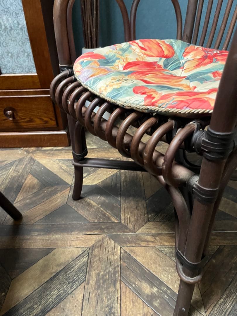 アームチェア 椅子 ① ラタン 籐 インテリア 昭和レトロ 当時物 花柄