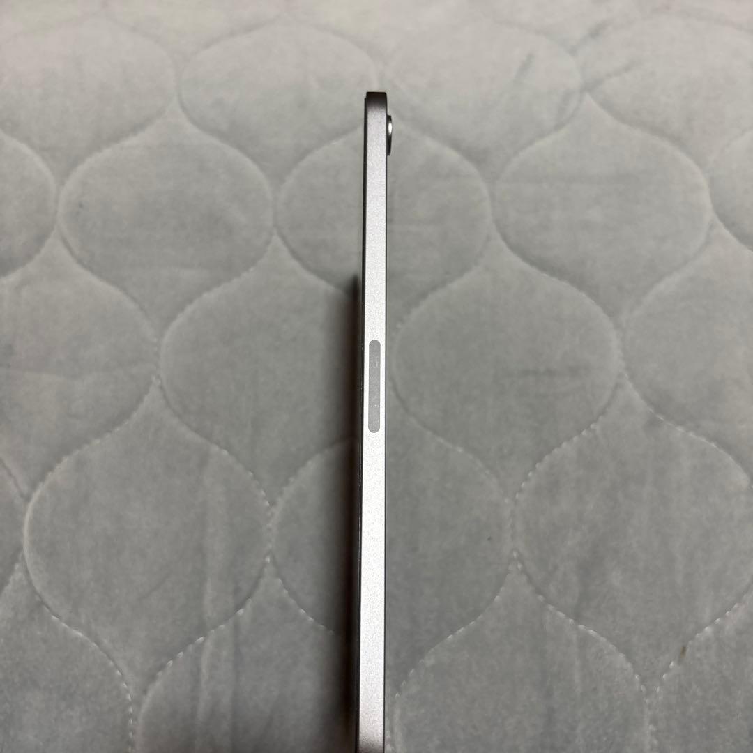 【美品】iPad mini A17 Pro (第7世代) スペースグレイ