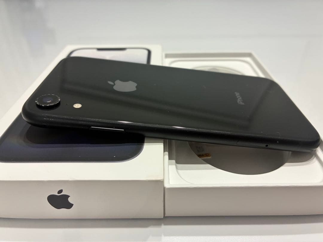 Apple iPhone XR ブラック ジャンク 画面横線有 24時間内発送