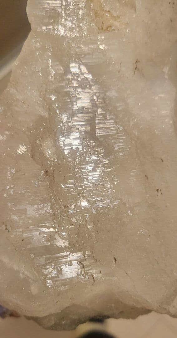 ！月末限定特価ヒマラヤマ！メガサイズ！2キロ超え！！高品質虹ルチル　ネパール産