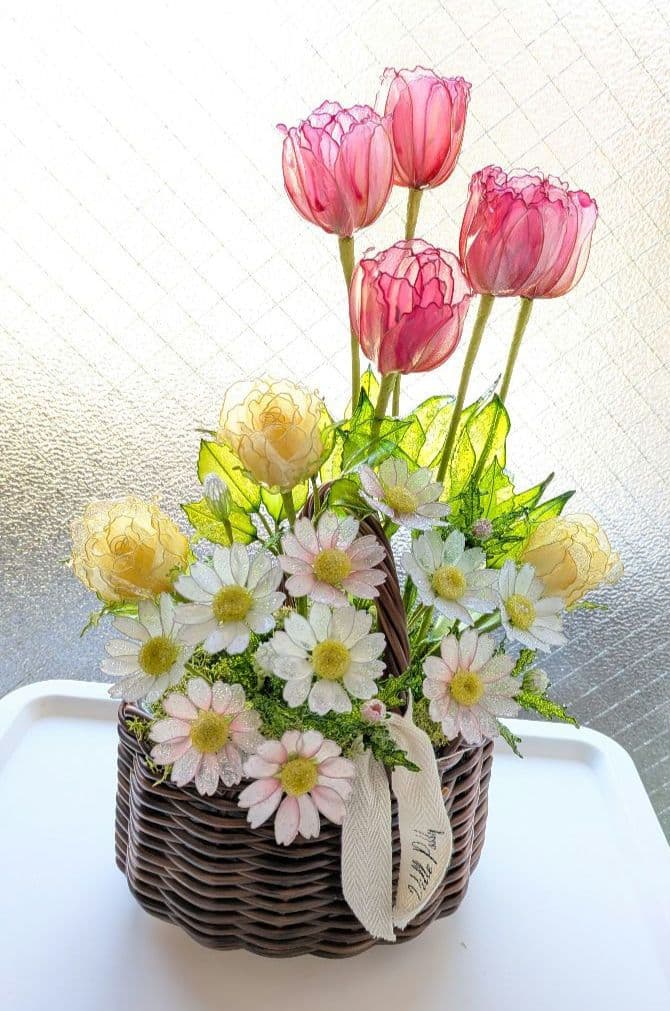 春のかご　　　アメリカンフラワー　（ディップフラワー）