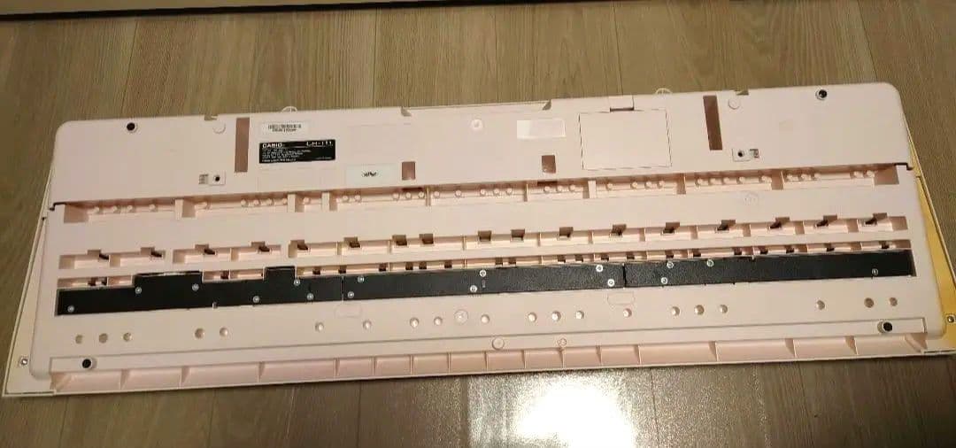 CASIO LK-111 キーボード 電子ピアノ