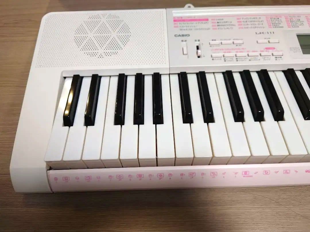 CASIO LK-111 キーボード 電子ピアノ