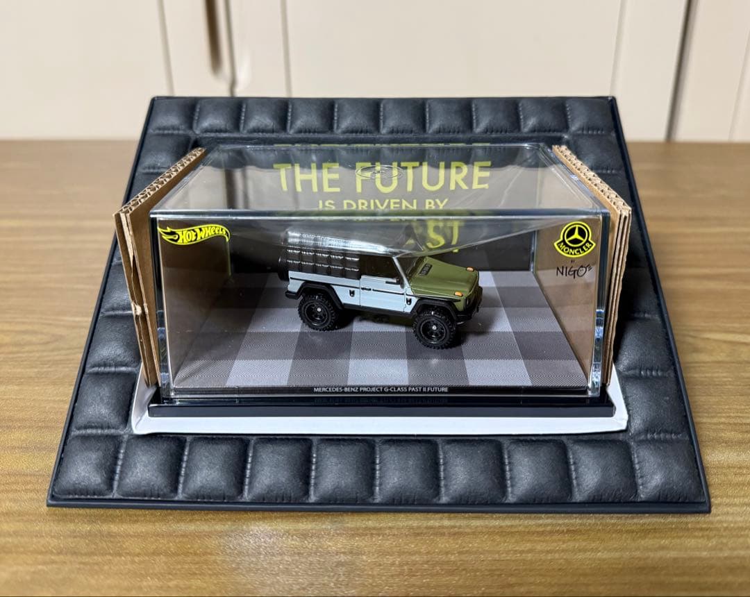 新品！レア！ホットウィール モンクレール NIGO メルセデスベンツ Gクラス