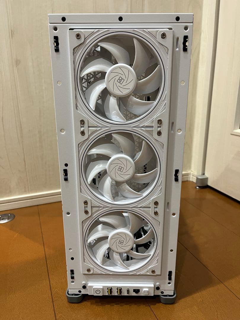 CORSAIR 2000D Airflow Mini-ITXケース ファン付き