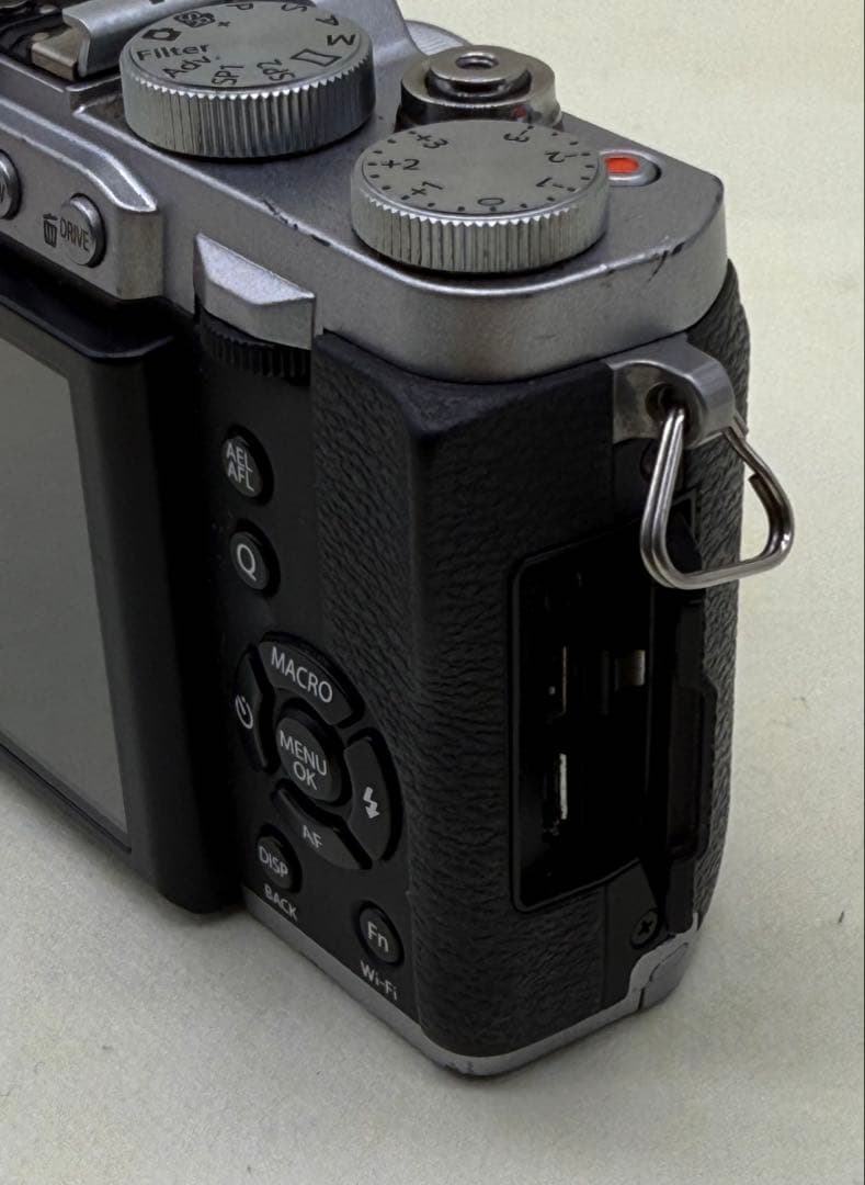 Fujifilm X30 コンパクトデジタルカメラ　#198