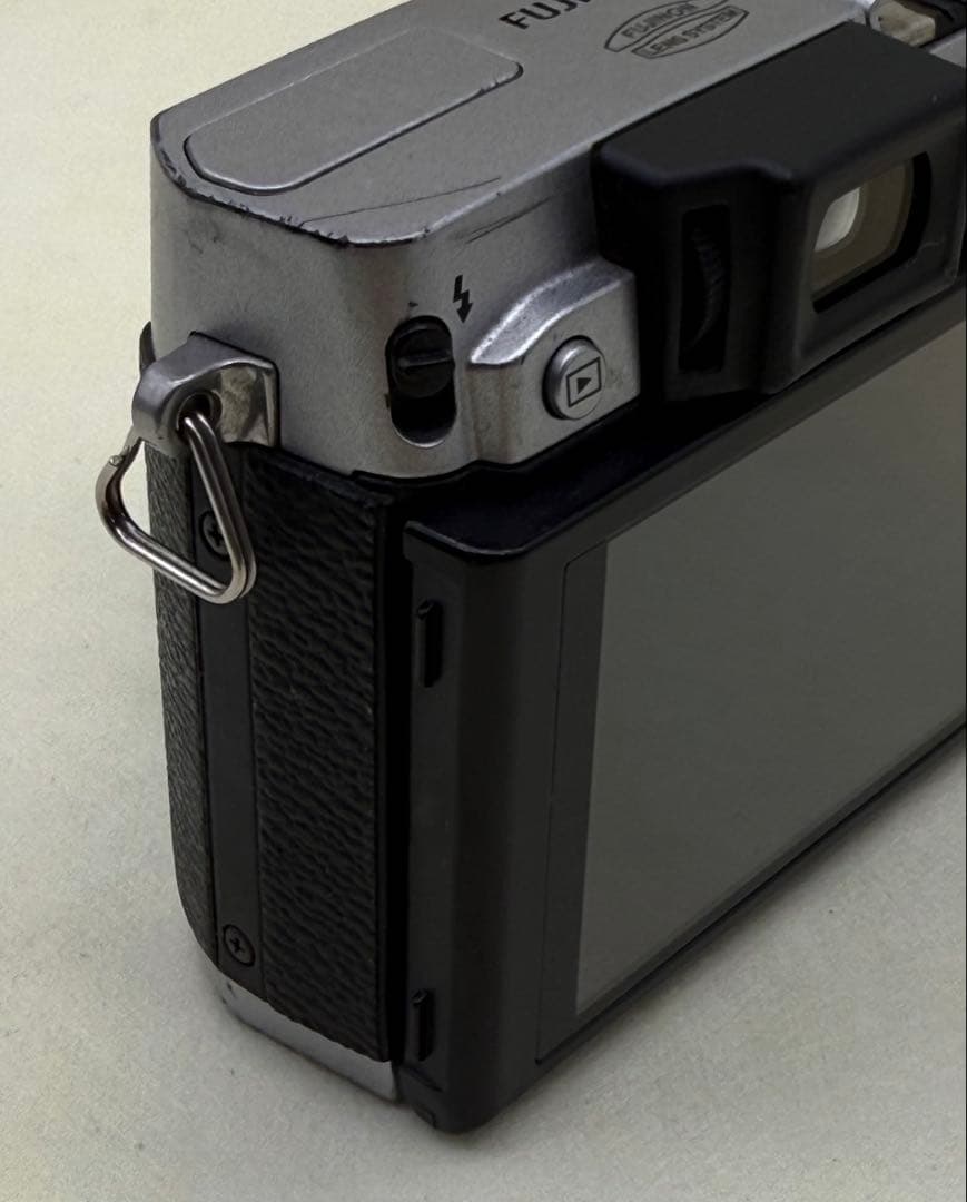 Fujifilm X30 コンパクトデジタルカメラ　#198