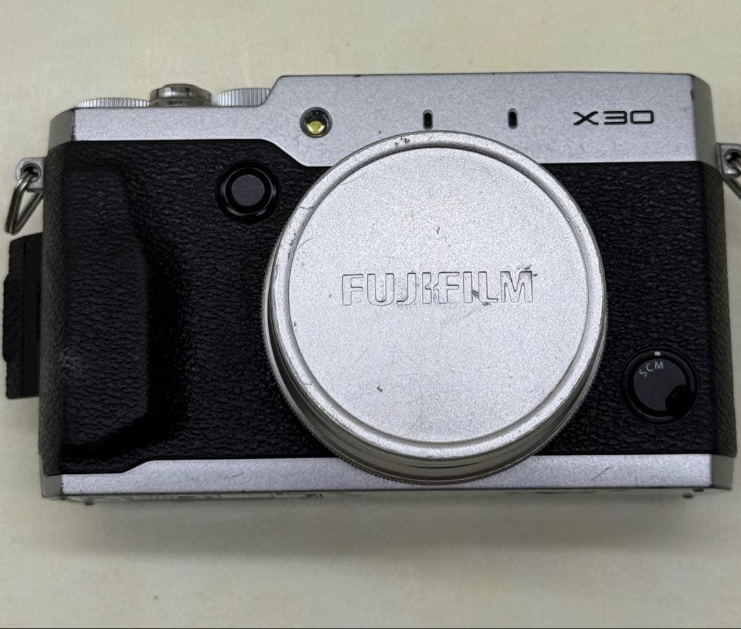 Fujifilm X30 コンパクトデジタルカメラ　#198
