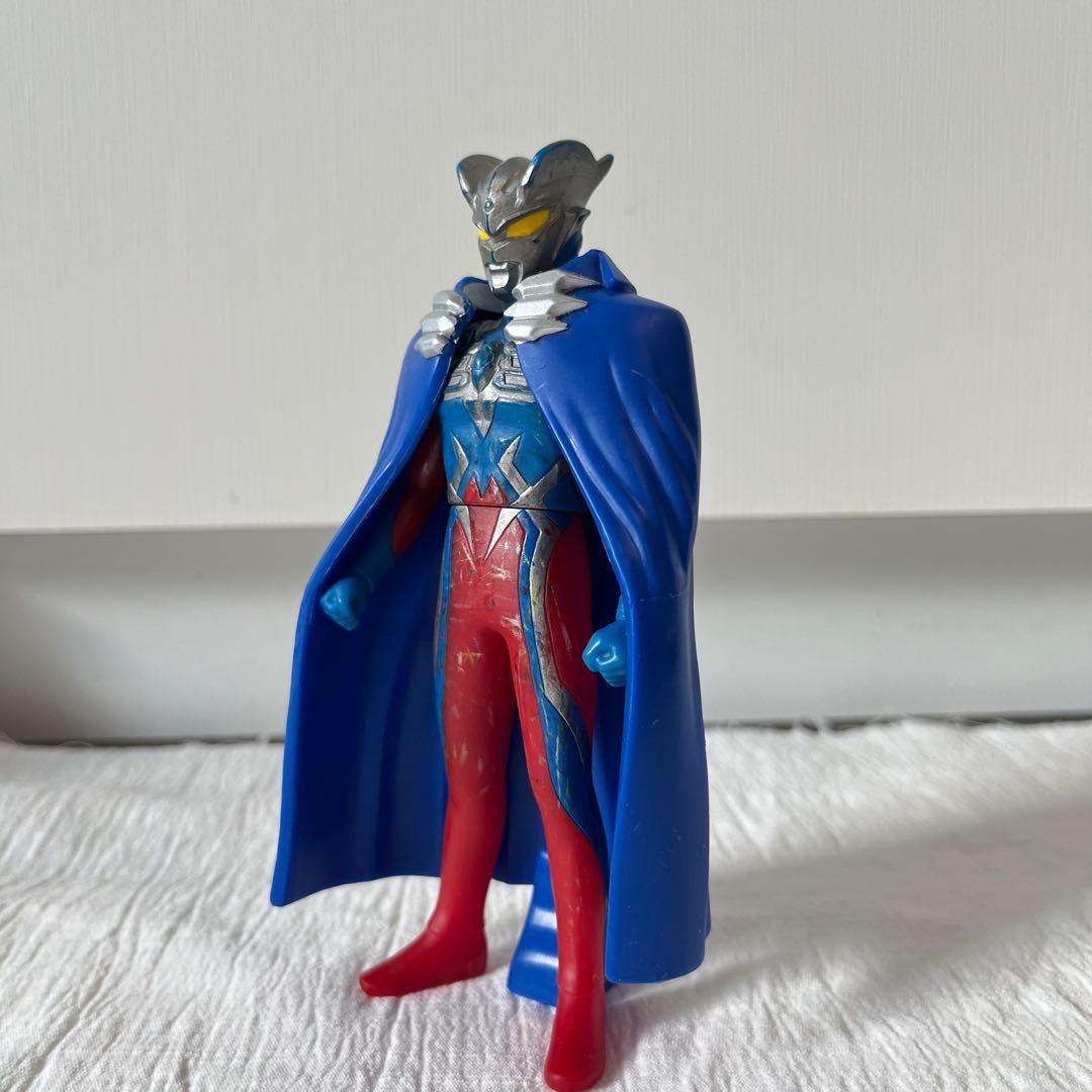 ウルトラマンゼロ+希少ウルトラゼロマント セット