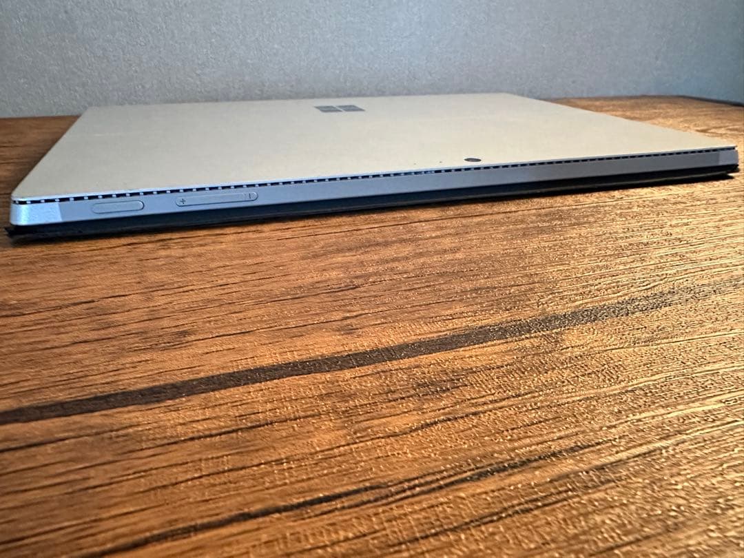 Windowsタブレット本体 Microsoft Surface Pro4