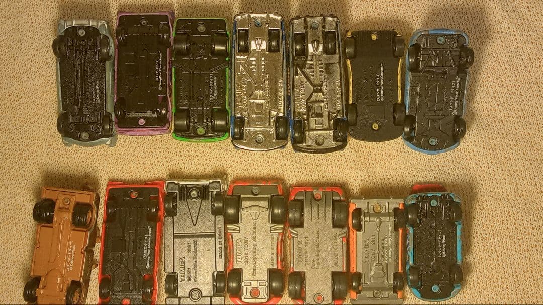 JUNK トミカ カーズ ピクサー 12車種14台 ©Desney pixar