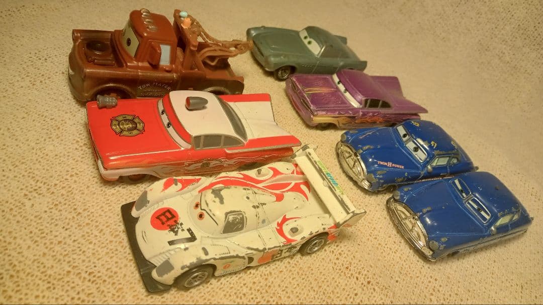 JUNK トミカ カーズ ピクサー 12車種14台 ©Desney pixar