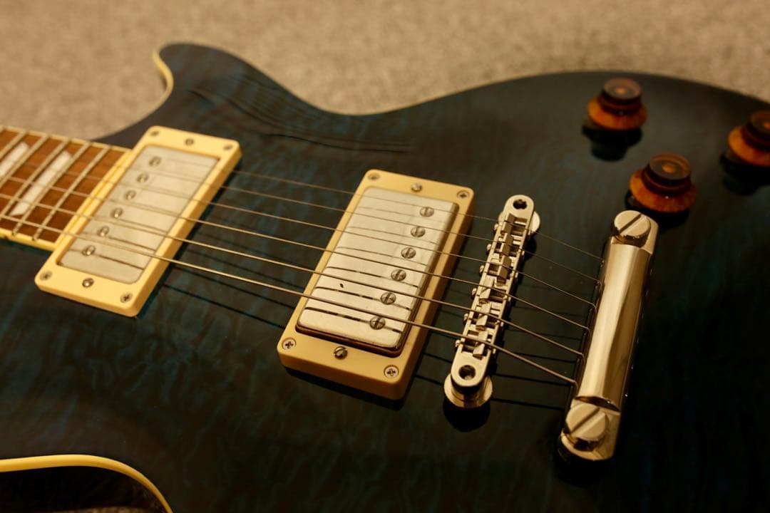 ギター Tokai Love Rock LS-142Q Indigo Blue