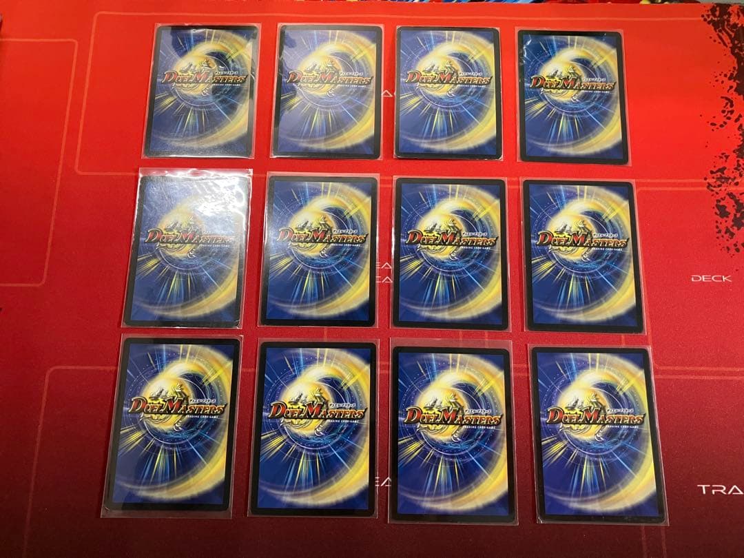 デュエル・マスターズ コレクターズBOX メタルデッキケース・プロモカード20枚