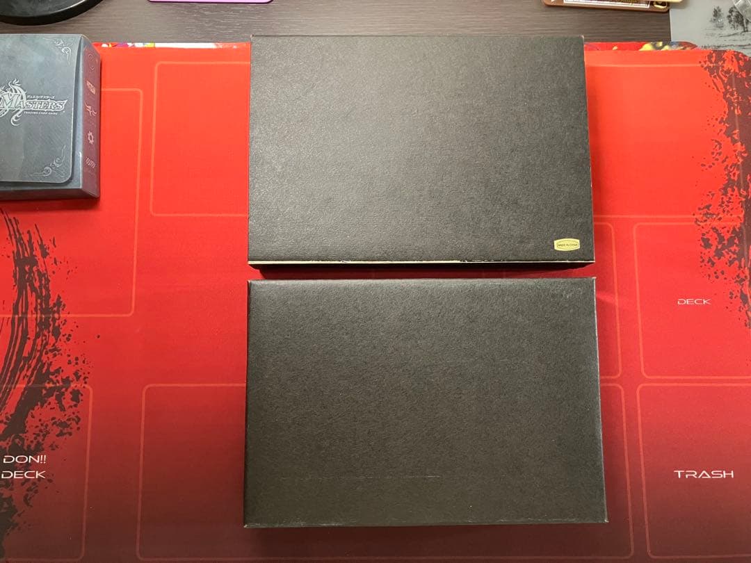 デュエル・マスターズ コレクターズBOX メタルデッキケース・プロモカード20枚