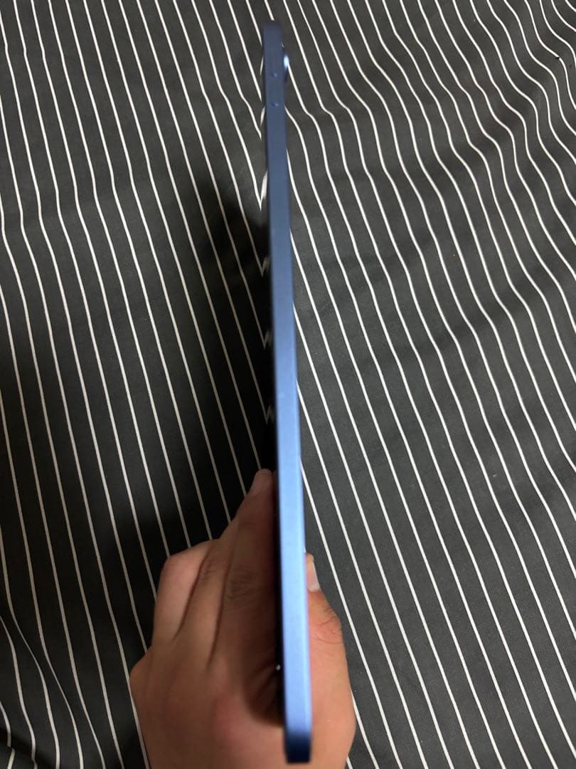 iPad第10世代　Wi-Fiモデル　64GB 本体